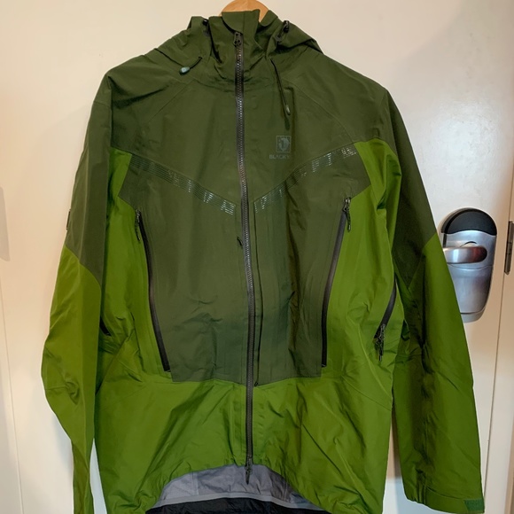 Black Yak GORTEX 3L Hard shell. Men's medium - Picture 1 of 3